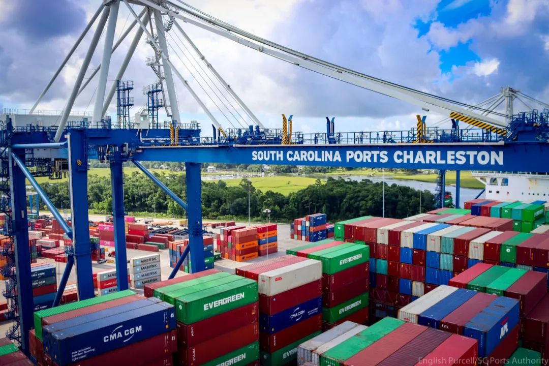 U.S. Ports April Container Throughput Jump 米国の港湾、4月のコンテナ処理量が大幅に増加