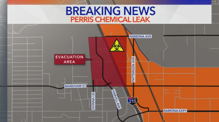 Chemical Leak from Rail Car in Perris Closes 215 Freeway-7 ペリスの鉄道車両から化学物質が漏洩、高速道路7号線215号線を閉鎖